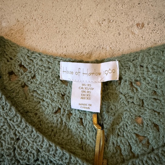 House of Harlow 1960 Teal Crochet Cardigan NWT - Picture 4 of 5